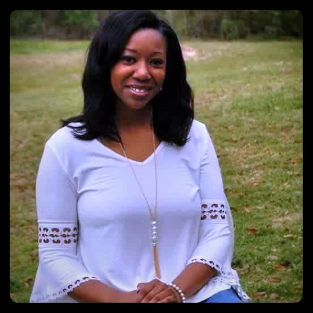 Meet your Posher, Crystal